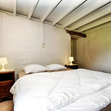 Vintage In With A Private Terrace * Petites Tailles